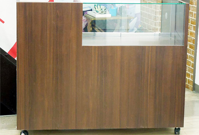 レジ台付きショーケース